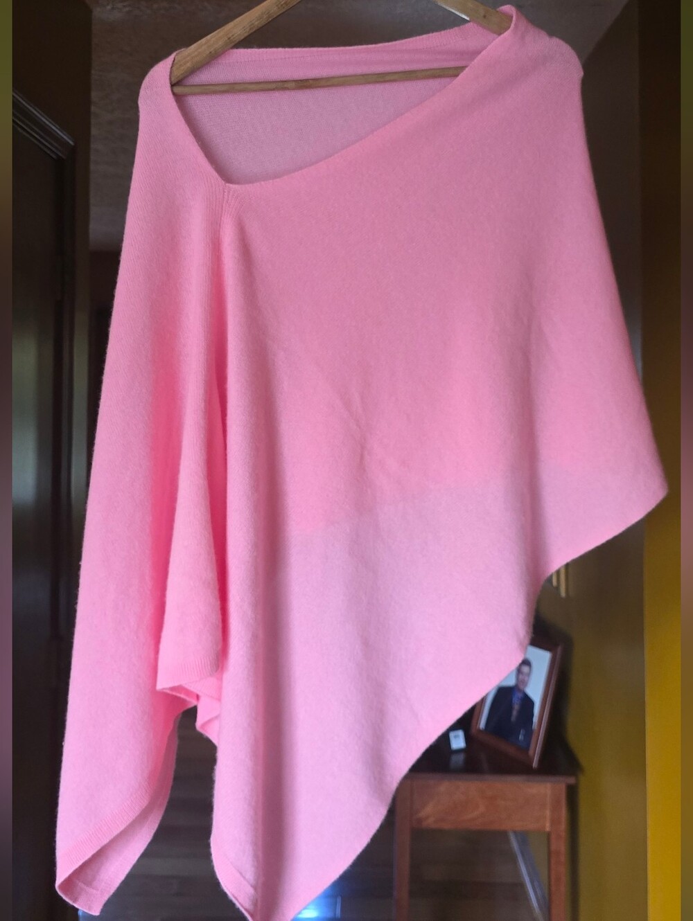 Lilly Pulitzer Cashmere Wrap Poncho Pink One Size